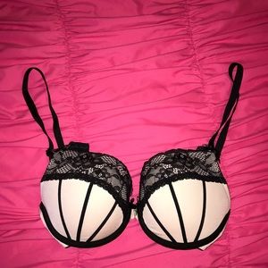 H&M BLACK AND LIGHT PINK BRA